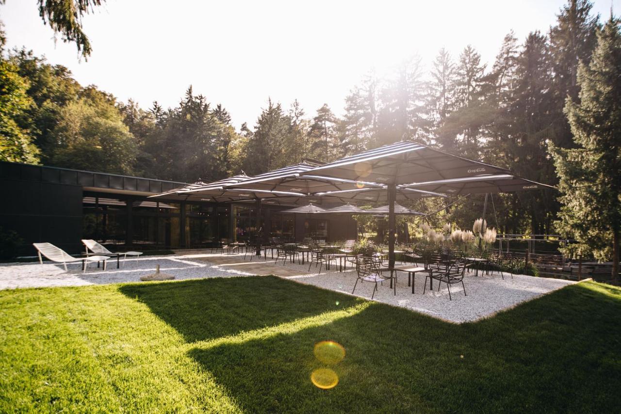 Luxury Glamping Chocolate Village Maribor Exteriör bild