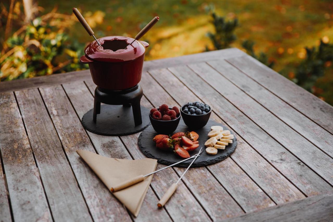 Luxury Glamping Chocolate Village Maribor Exteriör bild